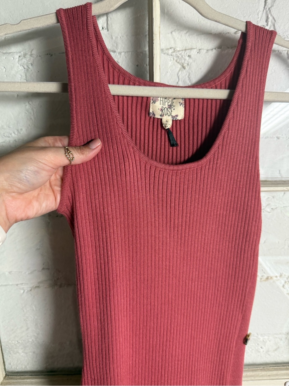 Hippie Rose Rust Button-Accent Ribbed Maxi Dress - Picture 4 of 9